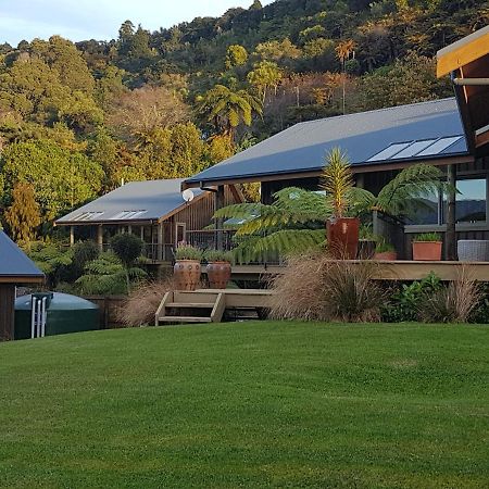 Riverstone Retreat Karamea Exterior photo